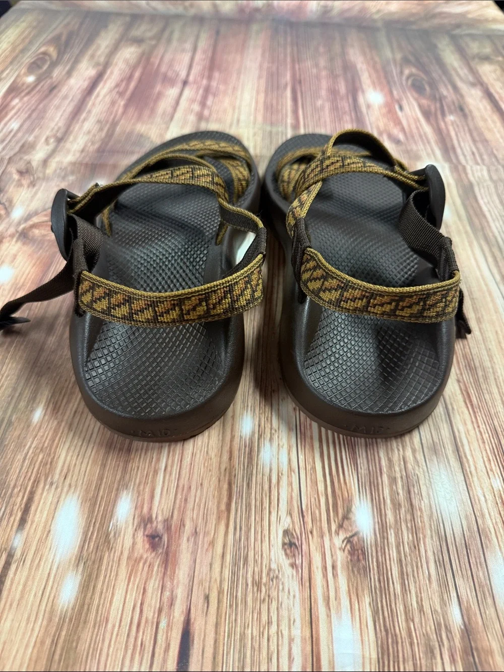 Chaco Men's Brown & Yellow Patterned Strappy Sandals